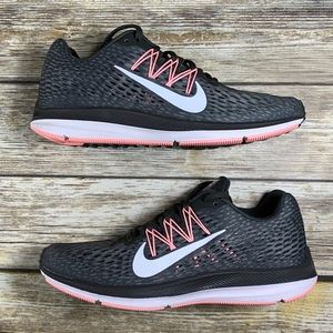 Nike Wmns Zoom Winflo 5V Women Running Shoes
